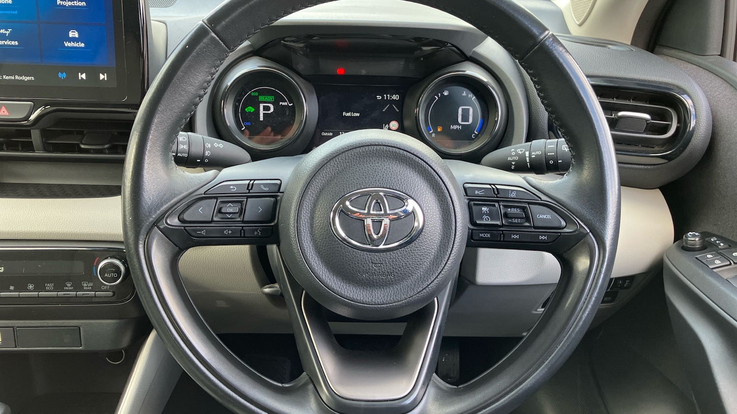 Used Toyota Yaris 2023 for sale - 76384925: Photo 8