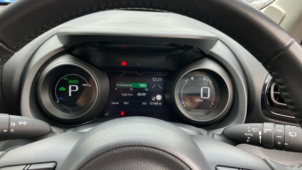 Used Toyota Yaris Cross 2023 for sale - 76045925: Photo 9
