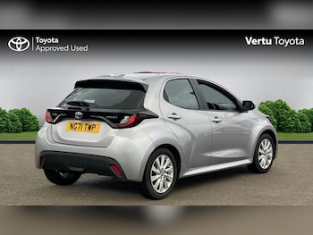 Used Toyota Yaris 2022 for sale - 76627843: Photo