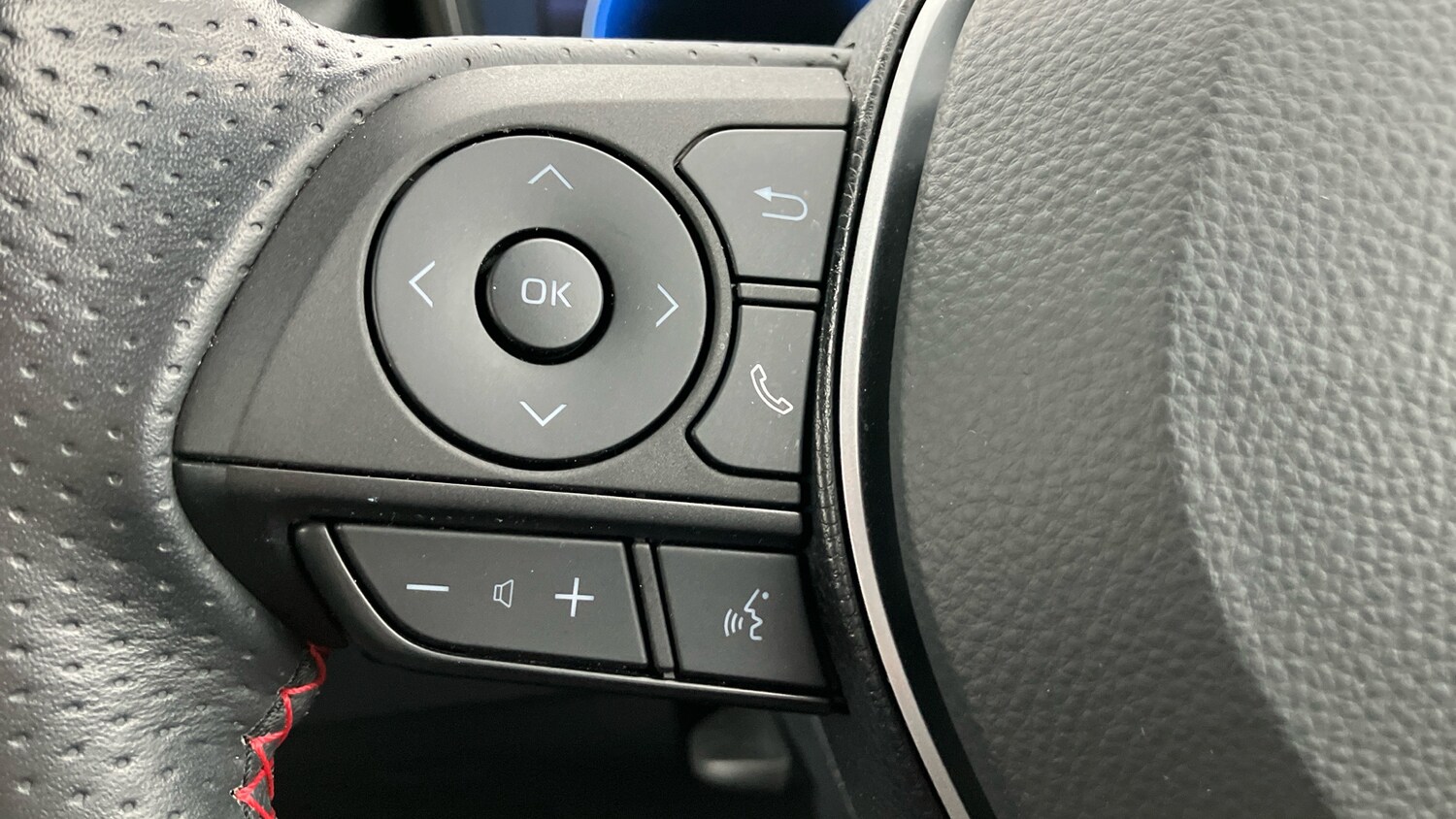 Used Toyota Corolla 2023 for sale - 76682298: Photo 36