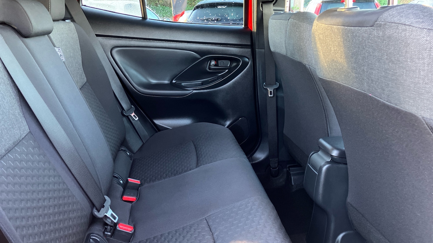 Used Toyota Yaris Cross 2024 for sale - 76638568: Photo 12