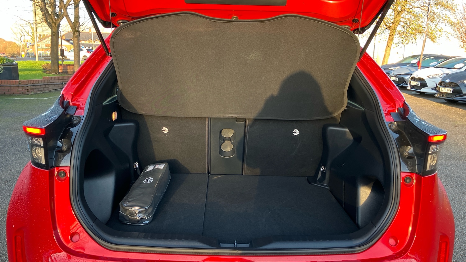 Used Toyota Yaris Cross 2024 for sale - 76638568: Photo 14