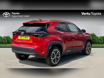 Used Toyota Yaris Cross 2024 for sale - 79032027: Photo