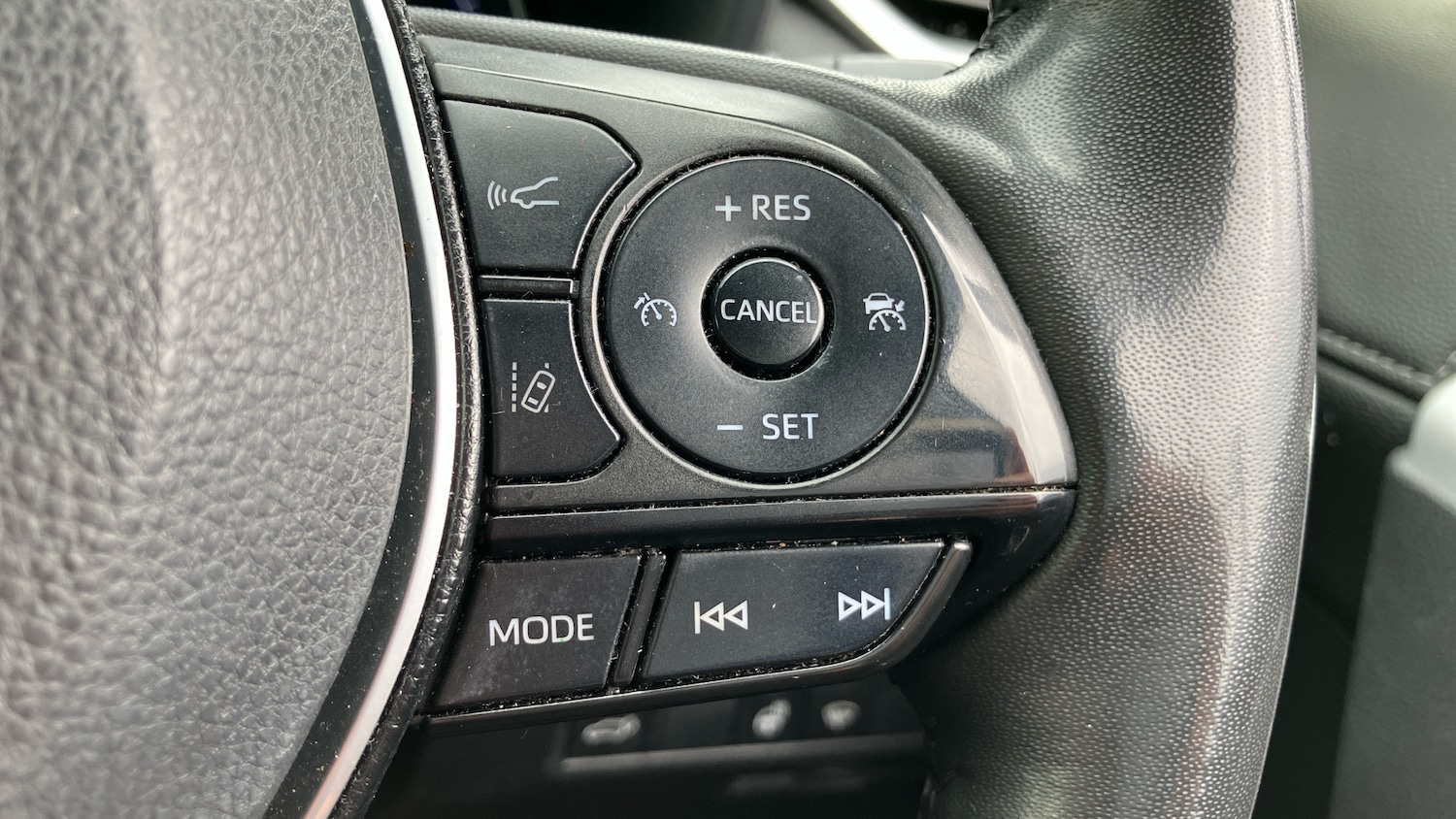 Used Toyota RAV4 2022 for sale - 76157737: Photo 37