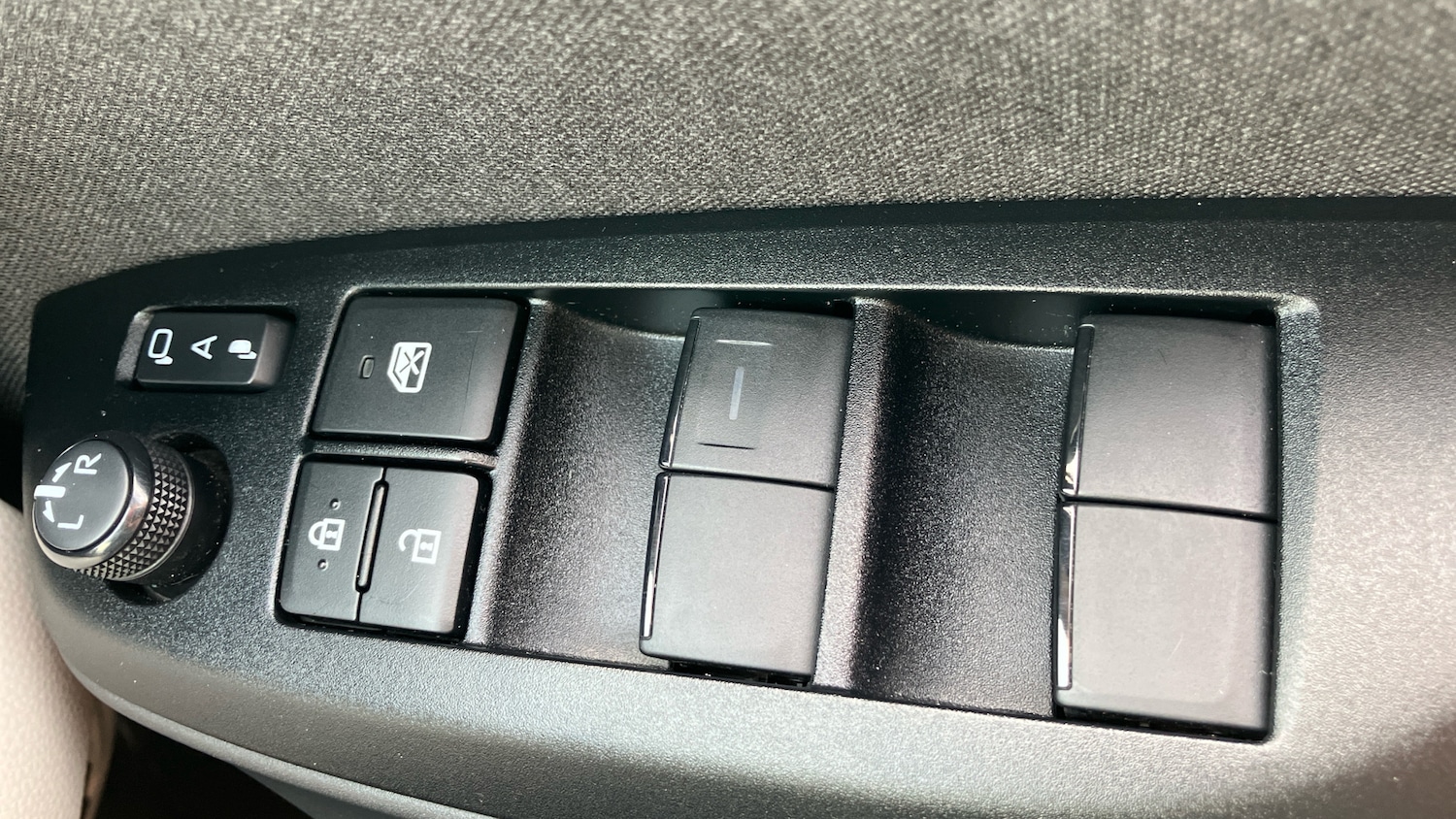 Used Toyota Yaris 2022 for sale - 77985185: Photo 22