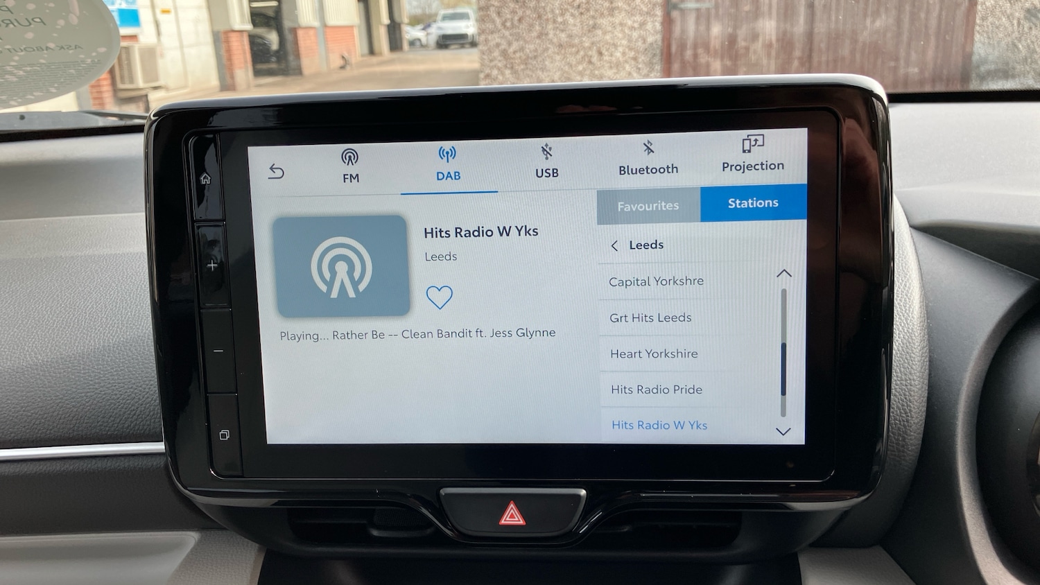 Used Toyota Yaris 2022 for sale - 77985185: Photo 30