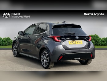 Used Toyota Yaris 2022 for sale - 77985185: Photo