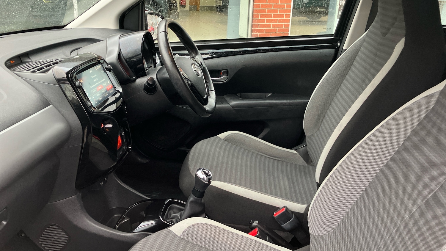 Used Toyota AYGO 2019 for sale - 76922383: Photo 10