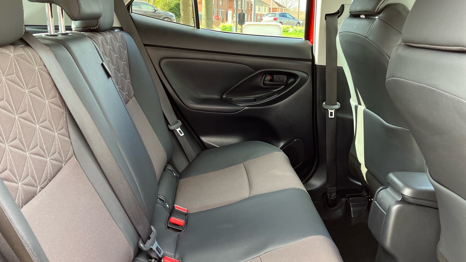 Used Toyota Yaris Cross 2023 for sale - 77933916: Photo 12