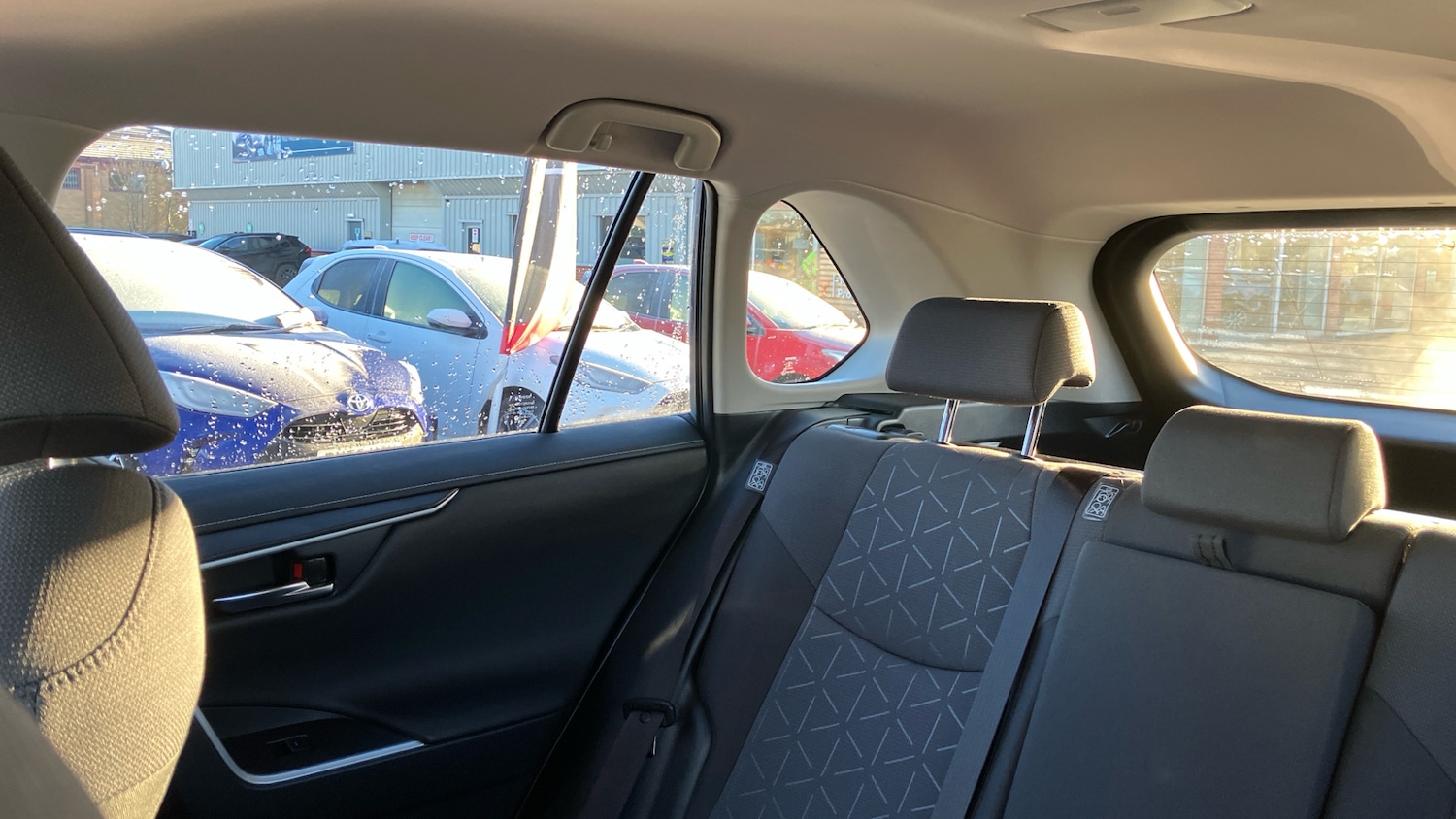 Used Toyota RAV4 2022 for sale - 76777170: Photo 24