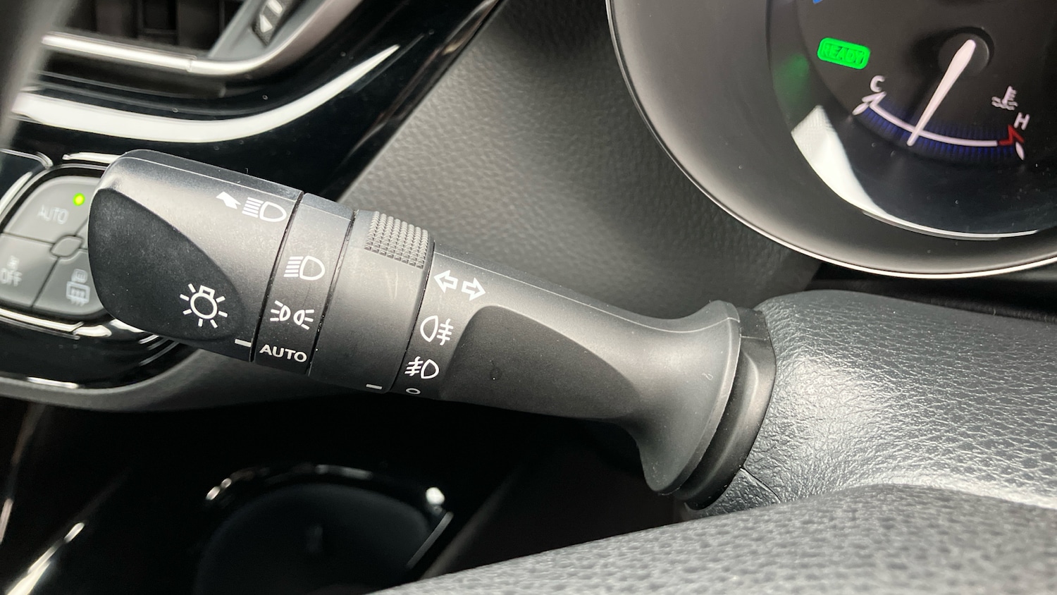 Used Toyota C-HR 2022 for sale - 77381467: Photo 38