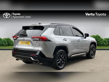 Used Toyota RAV4 2024 for sale - 79623992: Photo