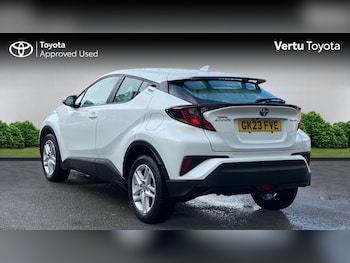Used Toyota C-HR 2023 for sale - 78542909: Photo