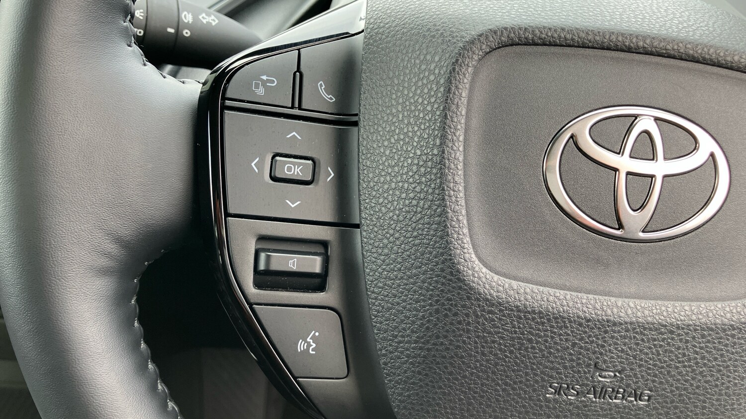 Used Toyota Prius 2025 for sale - 76968735: Photo 36