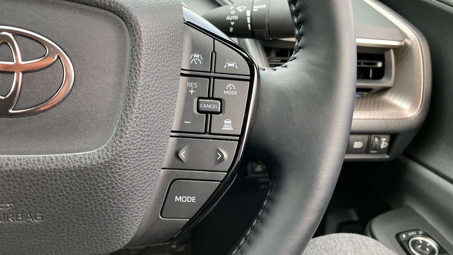 Used Toyota Prius 2025 for sale - 76968735: Photo 37