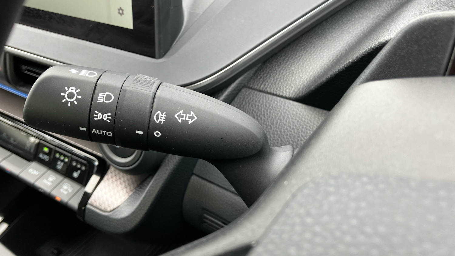 Used Toyota Prius 2025 for sale - 76968735: Photo 38