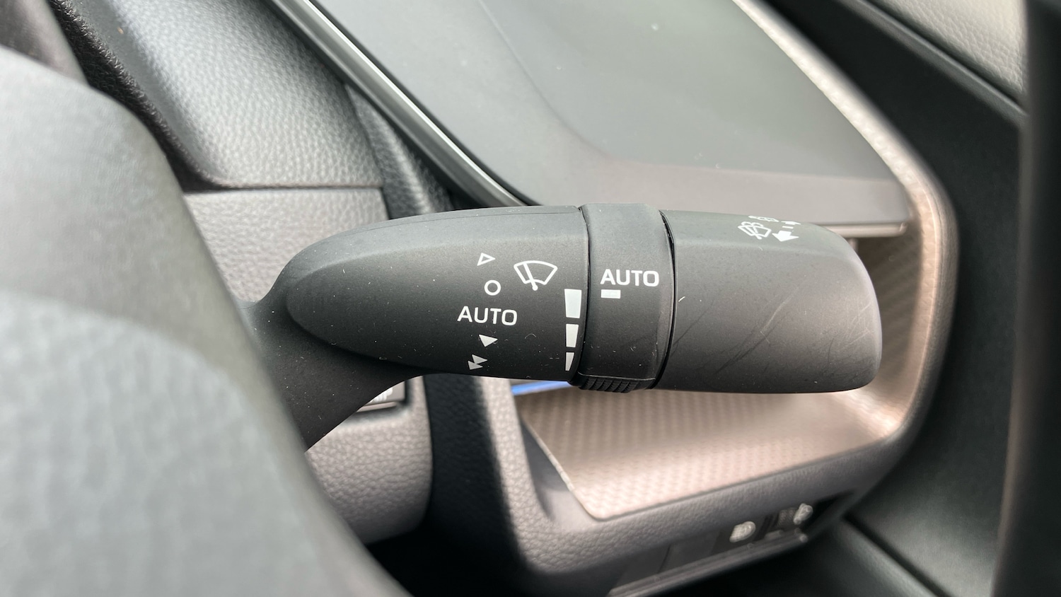 Used Toyota Prius 2025 for sale - 76968735: Photo 39