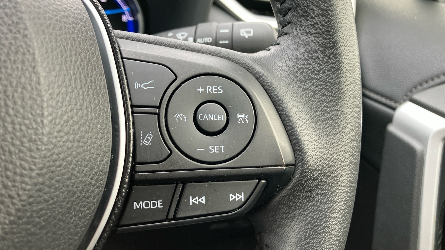 Used Toyota RAV4 2021 for sale - 77545695: Photo 37