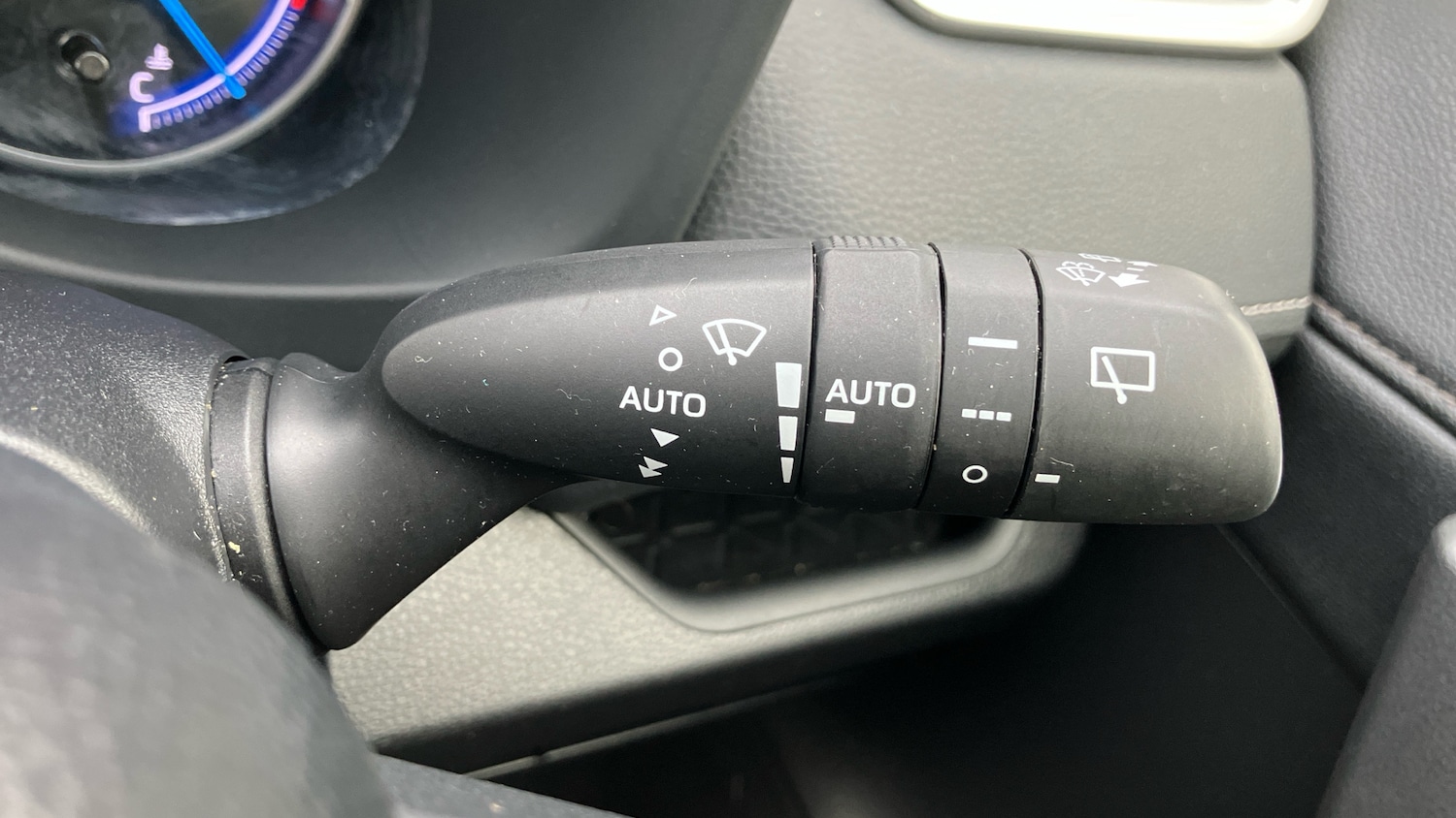 Used Toyota RAV4 2021 for sale - 77545695: Photo 39