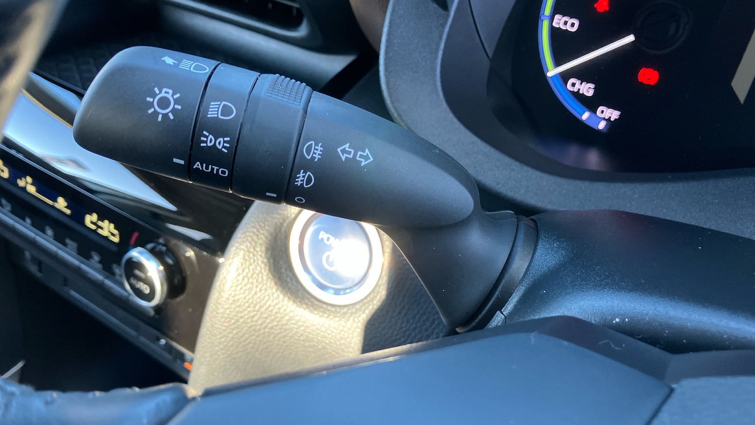 Used Toyota Yaris Cross 2023 for sale - 76791308: Photo 38