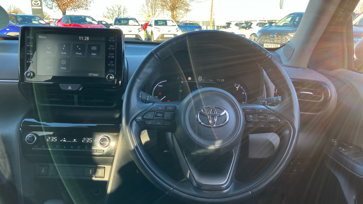 Used Toyota Yaris Cross 2023 for sale - 76791308: Photo 6