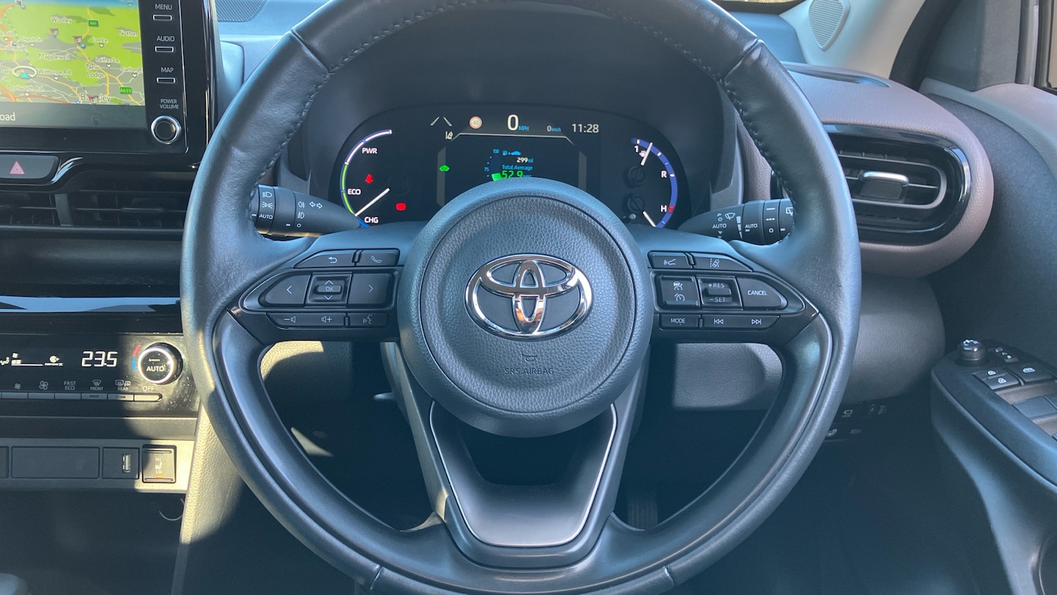 Used Toyota Yaris Cross 2023 for sale - 76791308: Photo 8