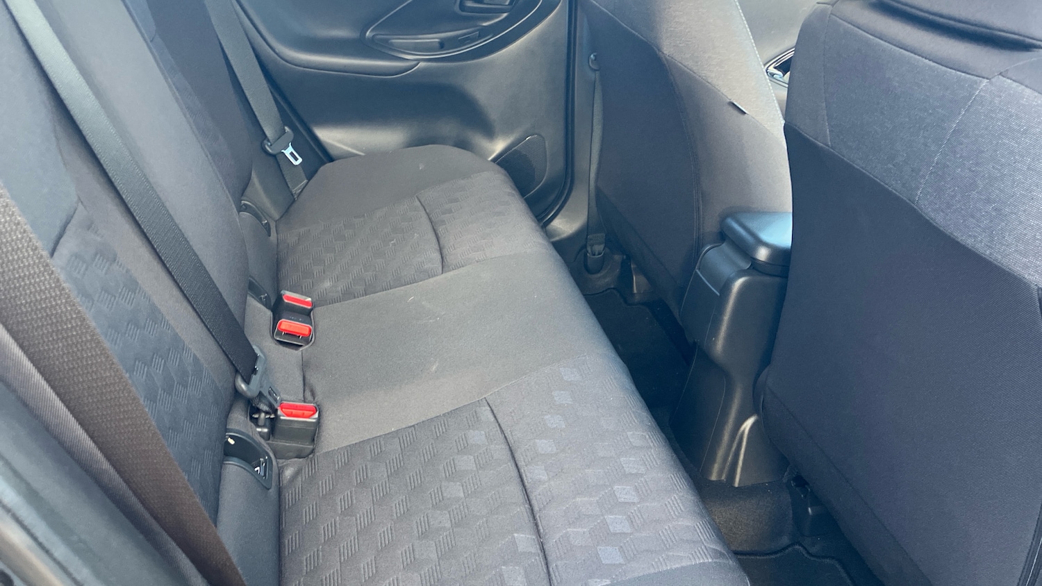 Used Toyota Yaris 2025 for sale - 76554900: Photo 12