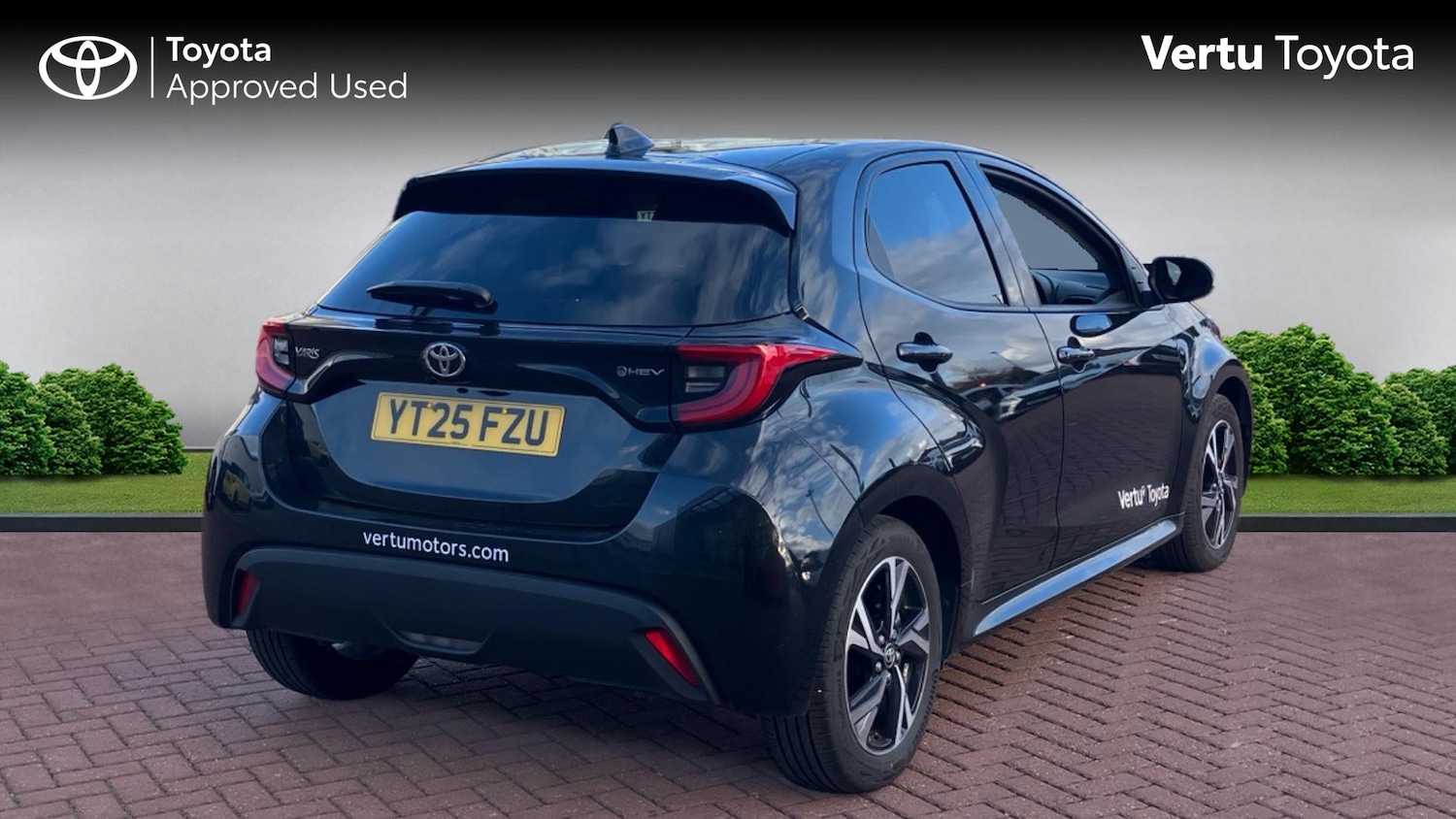 Used Toyota Yaris 2025 for sale - 76554900: Photo 2