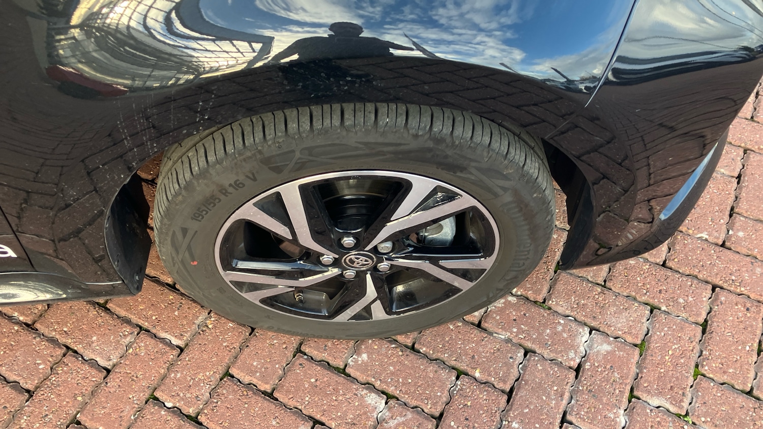 Used Toyota Yaris 2025 for sale - 76554900: Photo 28