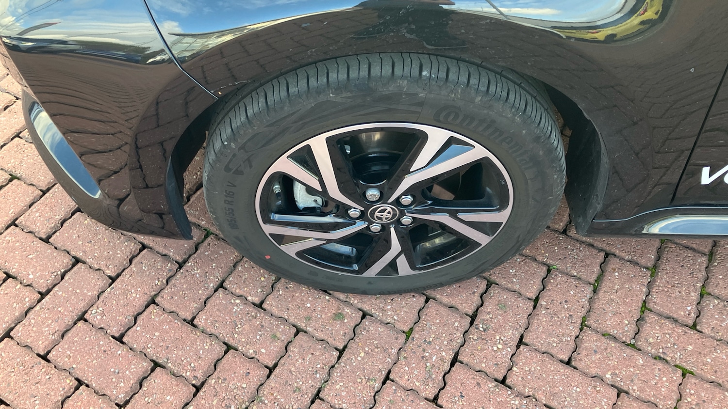 Used Toyota Yaris 2025 for sale - 76554900: Photo 29