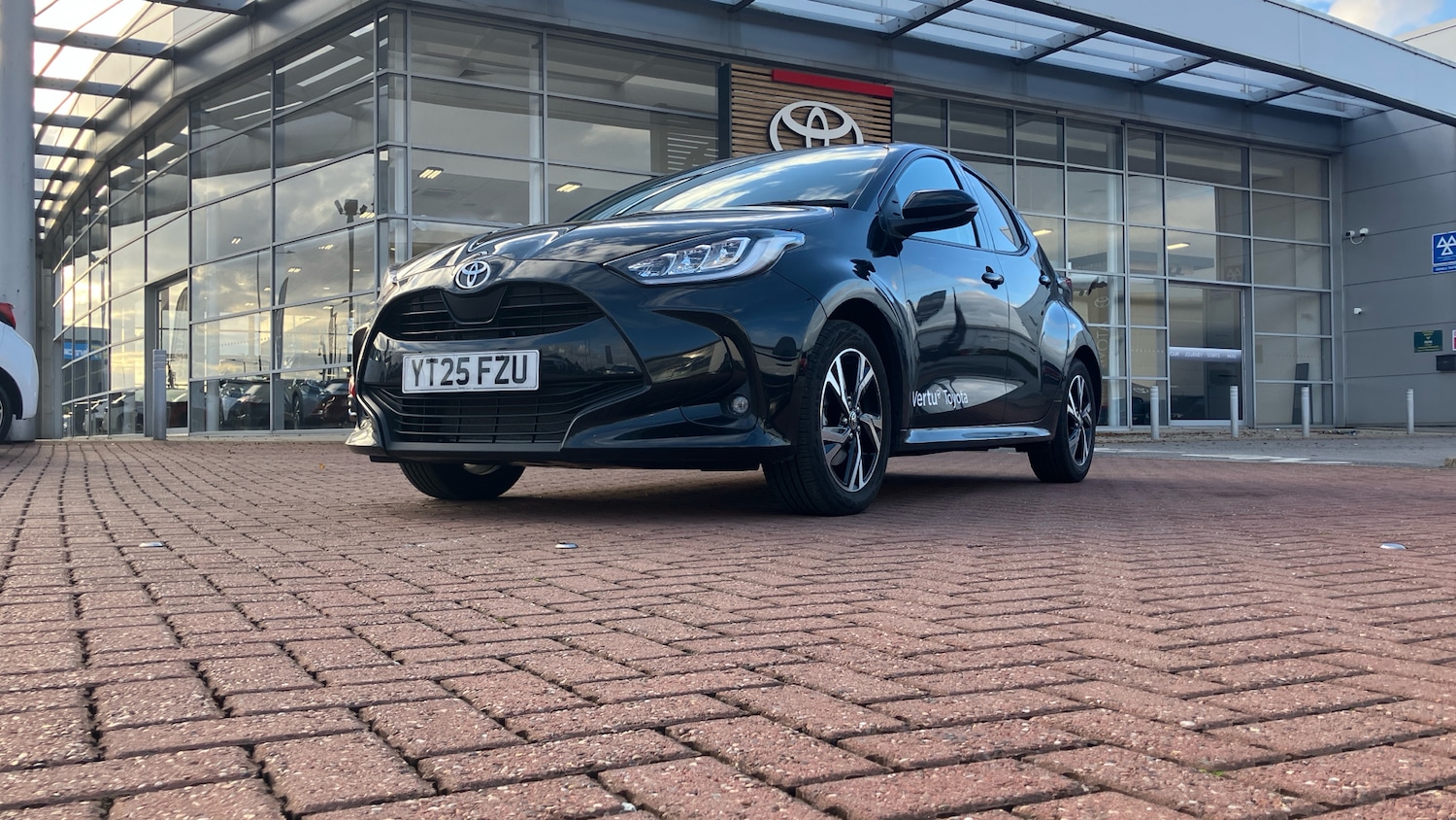 Used Toyota Yaris 2025 for sale - 76554900: Photo 31