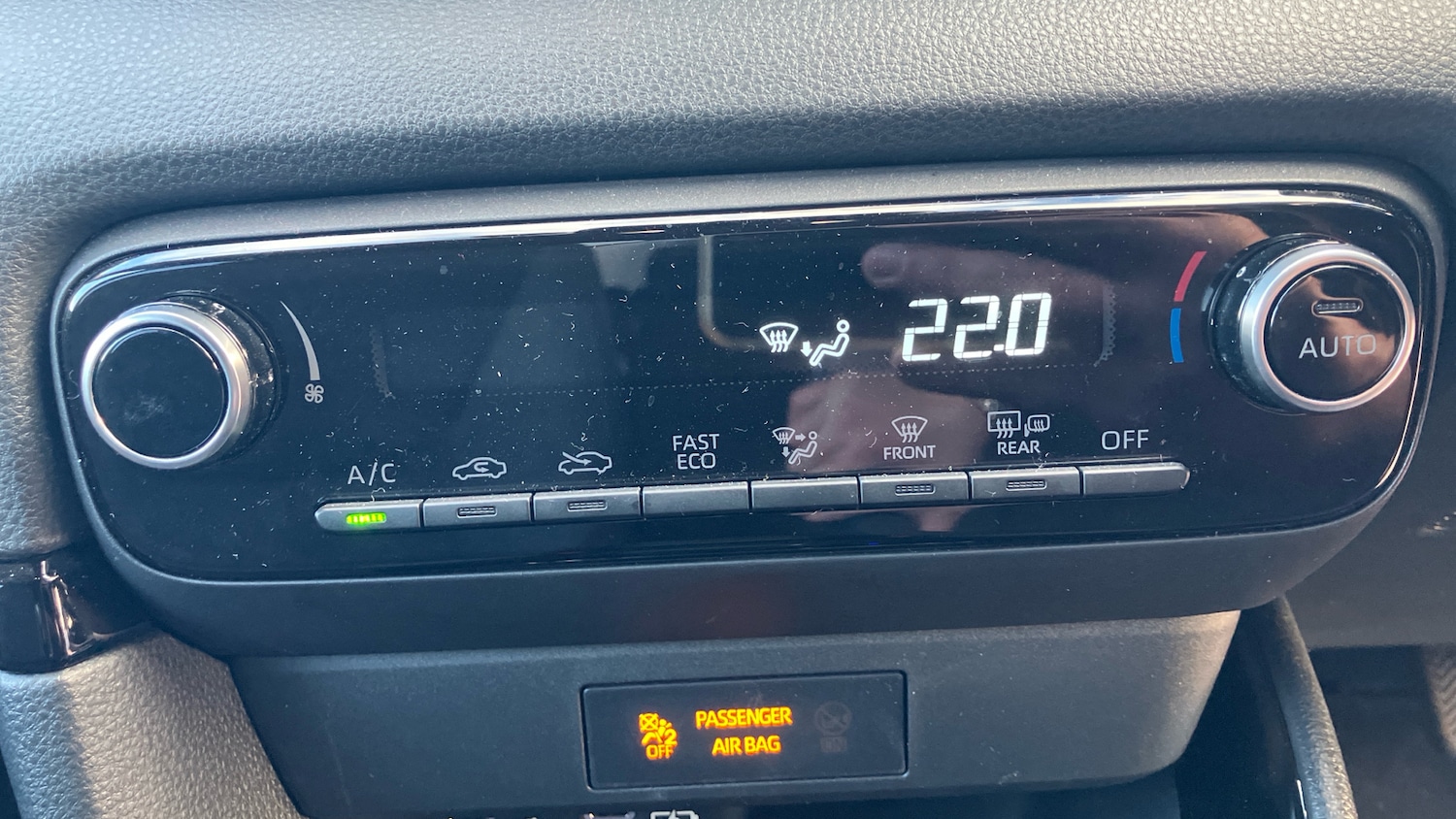 Used Toyota Yaris 2025 for sale - 76554900: Photo 37