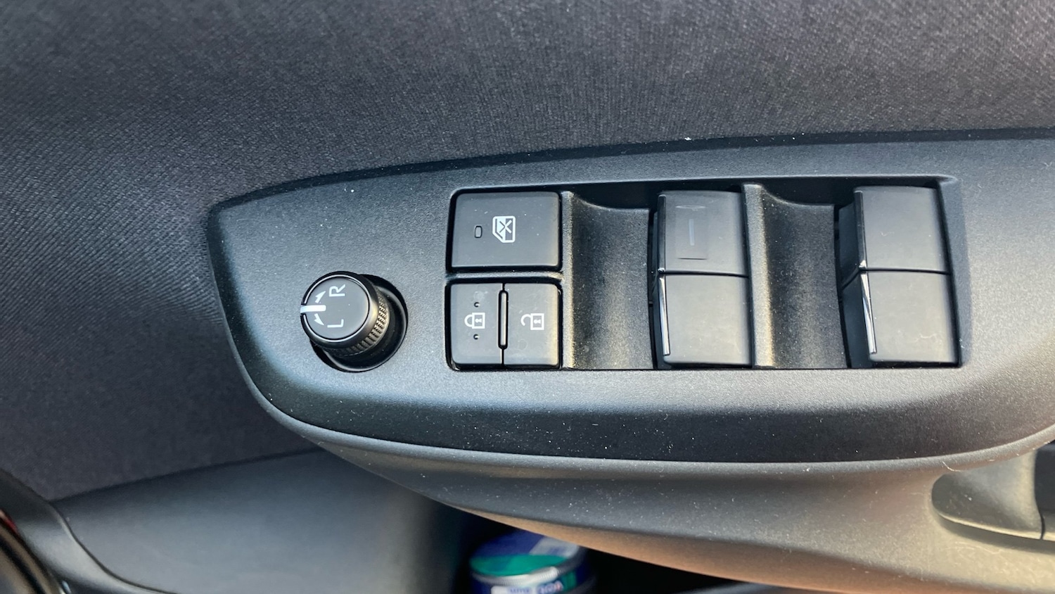 Used Toyota Yaris 2025 for sale - 76554900: Photo 41