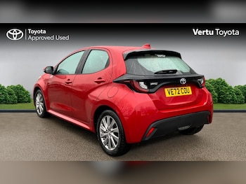 Used Toyota Yaris 2022 for sale - 77365127: Photo