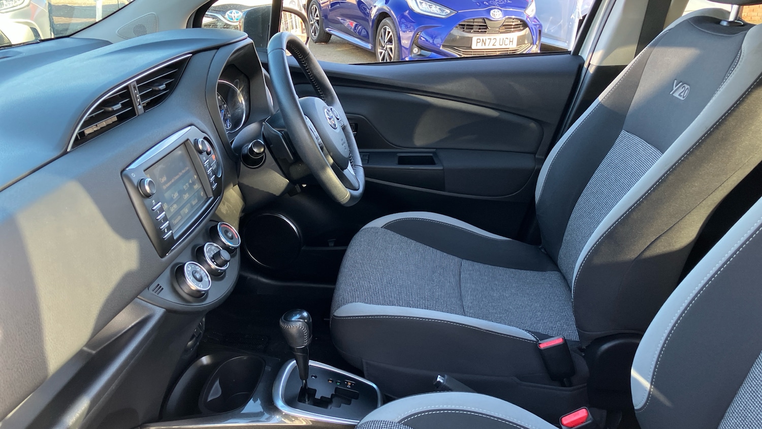 Used Toyota Yaris 2020 for sale - 76638533: Photo 10