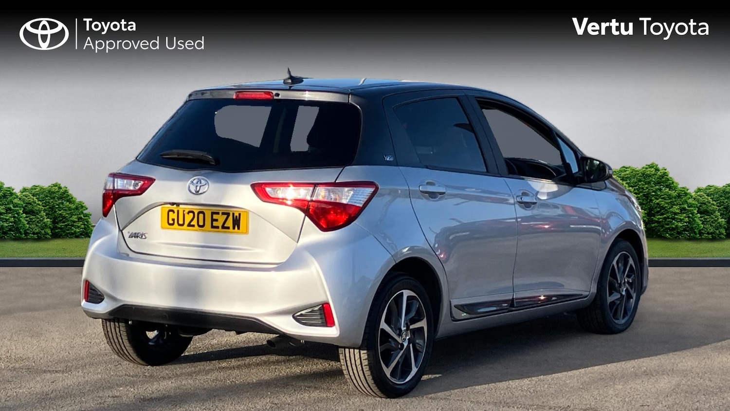 Used Toyota Yaris 2020 for sale - 76638533: Photo 2