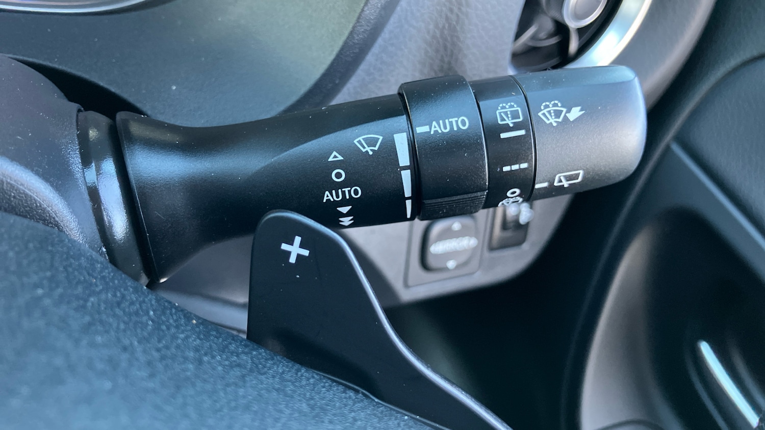 Used Toyota Yaris 2020 for sale - 76638533: Photo 39