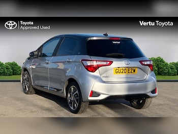 Used Toyota Yaris 2020 for sale - 76638533: Photo