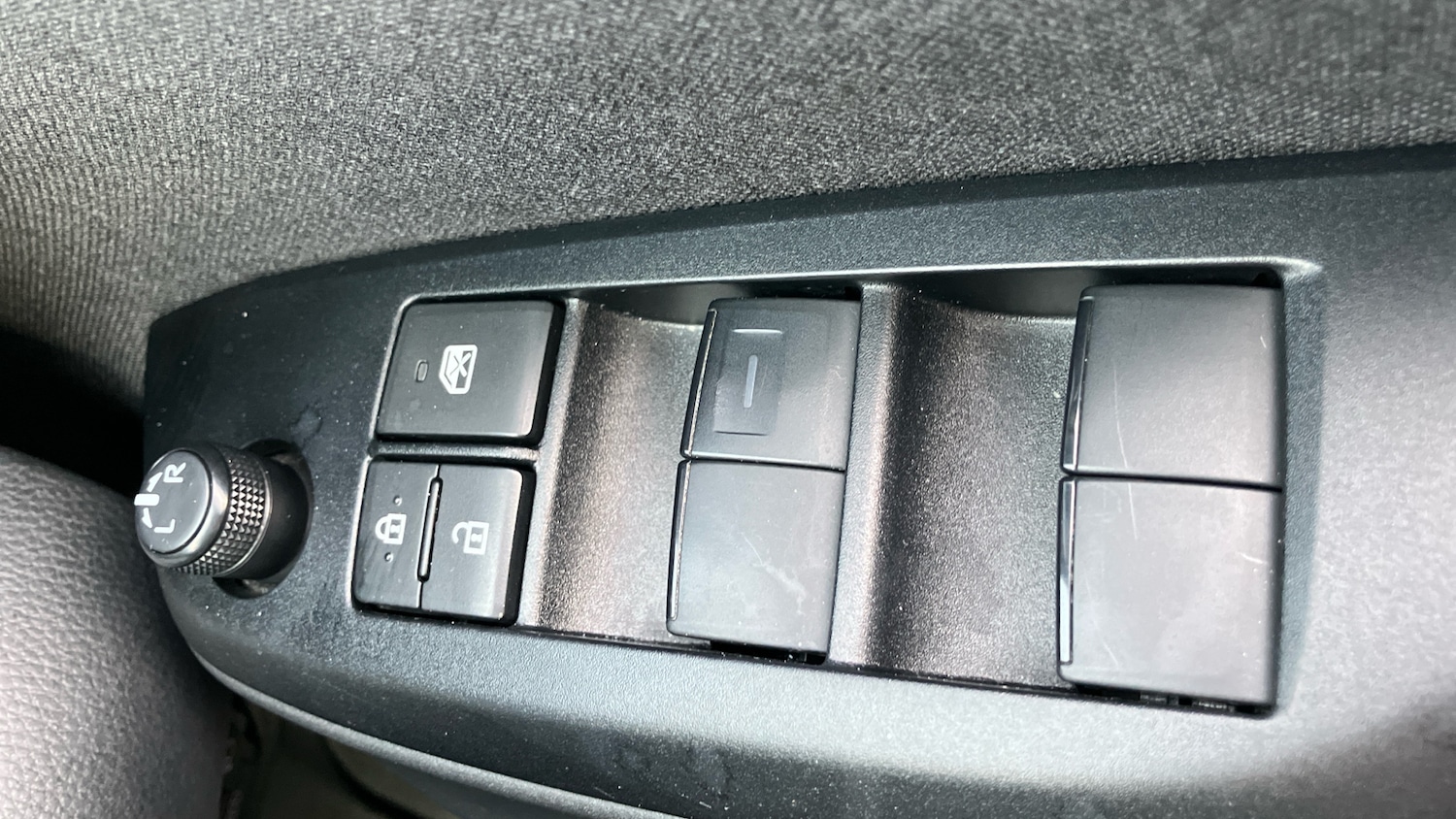 Used Toyota Yaris 2022 for sale - 76352947: Photo 22