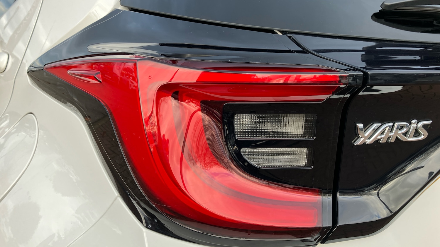 Used Toyota Yaris 2022 for sale - 76352947: Photo 25