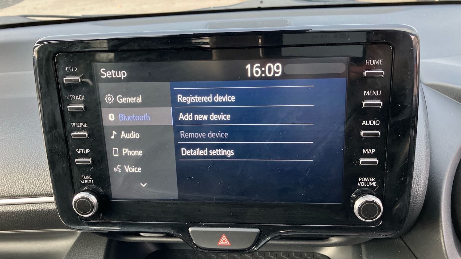 Used Toyota Yaris 2022 for sale - 76352947: Photo 27