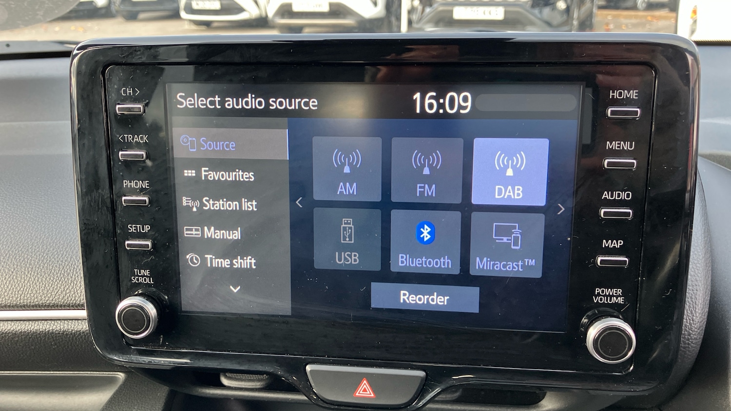 Used Toyota Yaris 2022 for sale - 76352947: Photo 29
