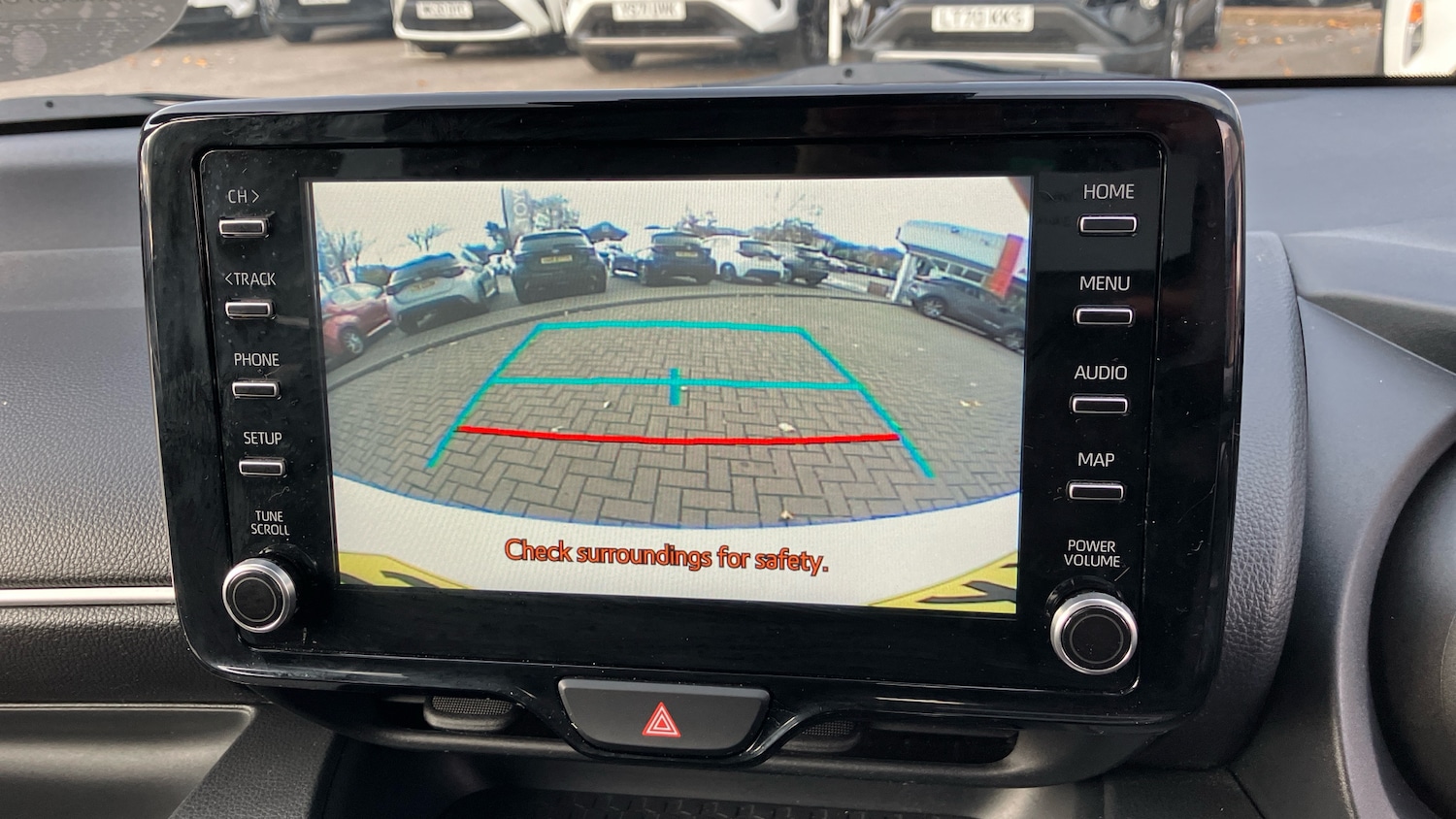 Used Toyota Yaris 2022 for sale - 76352947: Photo 31