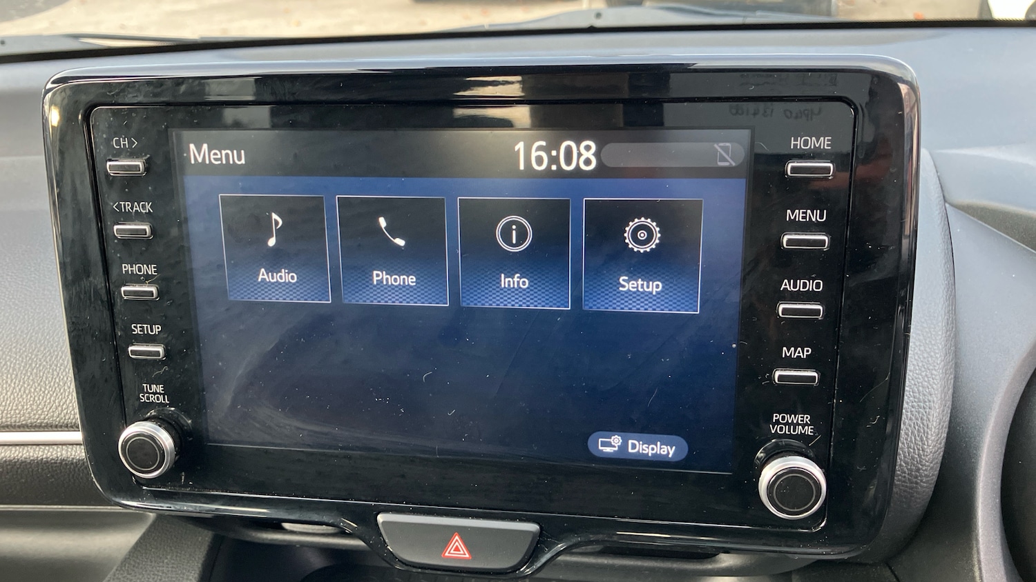 Used Toyota Yaris 2022 for sale - 76352947: Photo 7