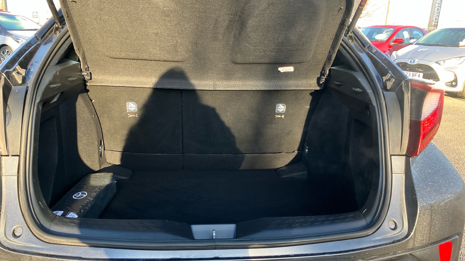 Used Toyota C-HR 2022 for sale - 76817389: Photo 14