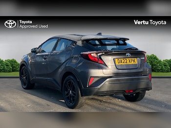 Used Toyota C-HR 2022 for sale - 76817389: Photo