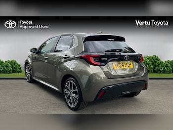 Used Toyota Yaris 2024 for sale - 78838438: Photo