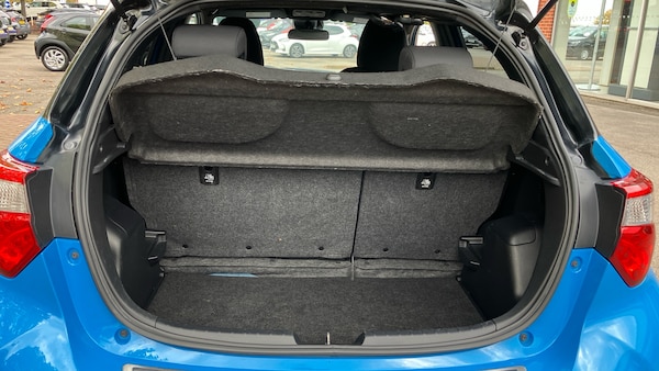 Used Toyota Yaris 2018 for sale - 76252583: Photo 14