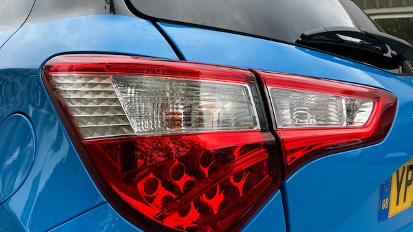 Used Toyota Yaris 2018 for sale - 76252583: Photo 25