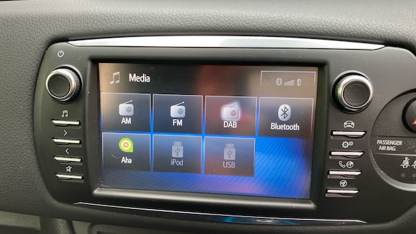 Used Toyota Yaris 2018 for sale - 76252583: Photo 29
